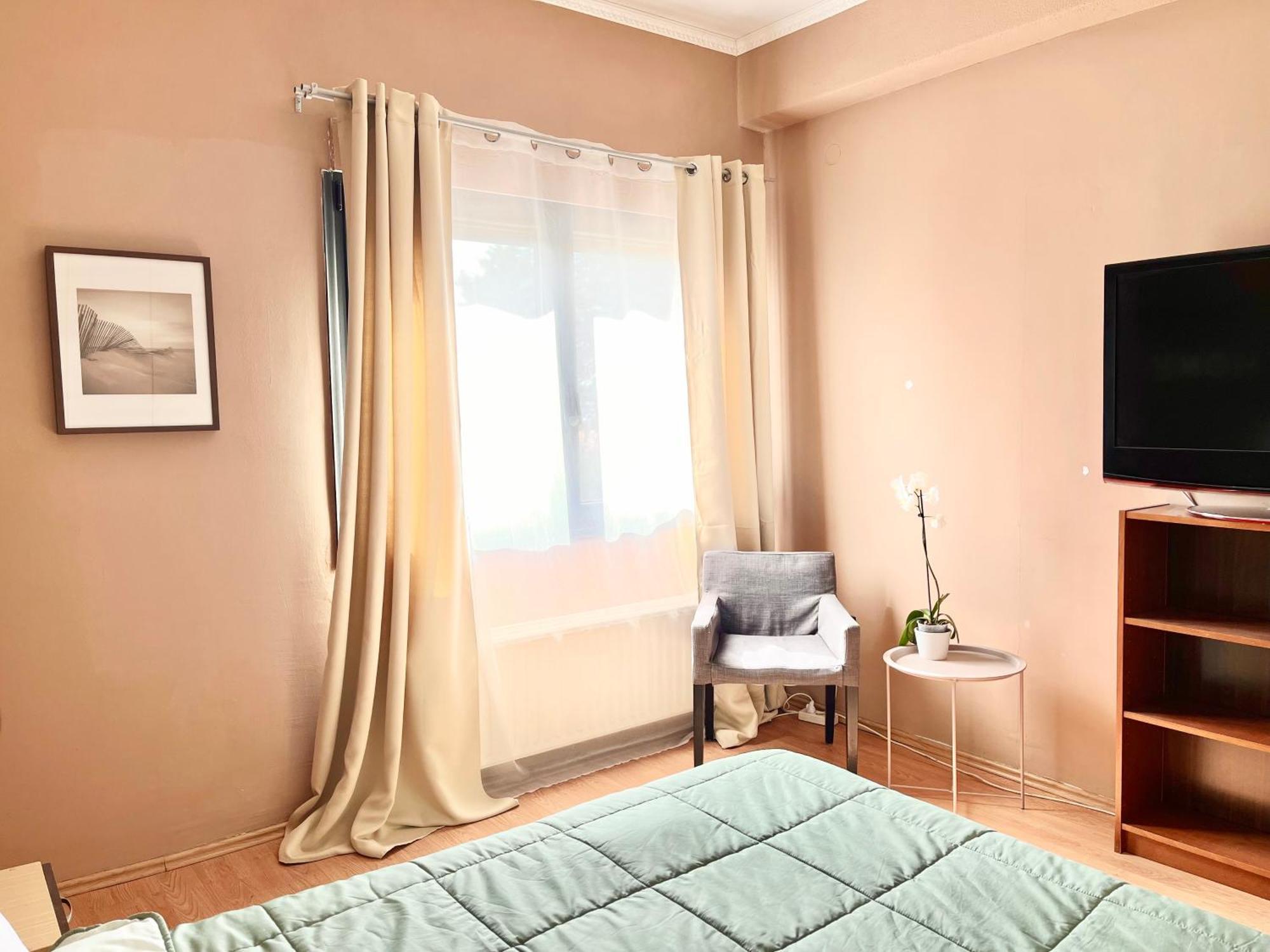 Crystal - Apartment With Garden & Parking โคโมทินี ภายนอก รูปภาพ